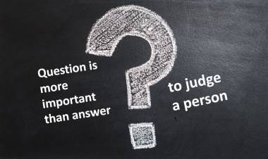 Question is more important than answer to judge a person